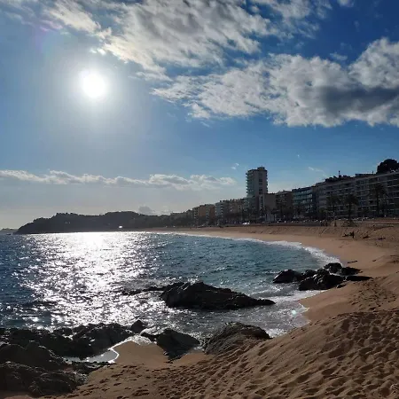 Zodiac Llimones Ab Vista Mar * Lloret de Mar